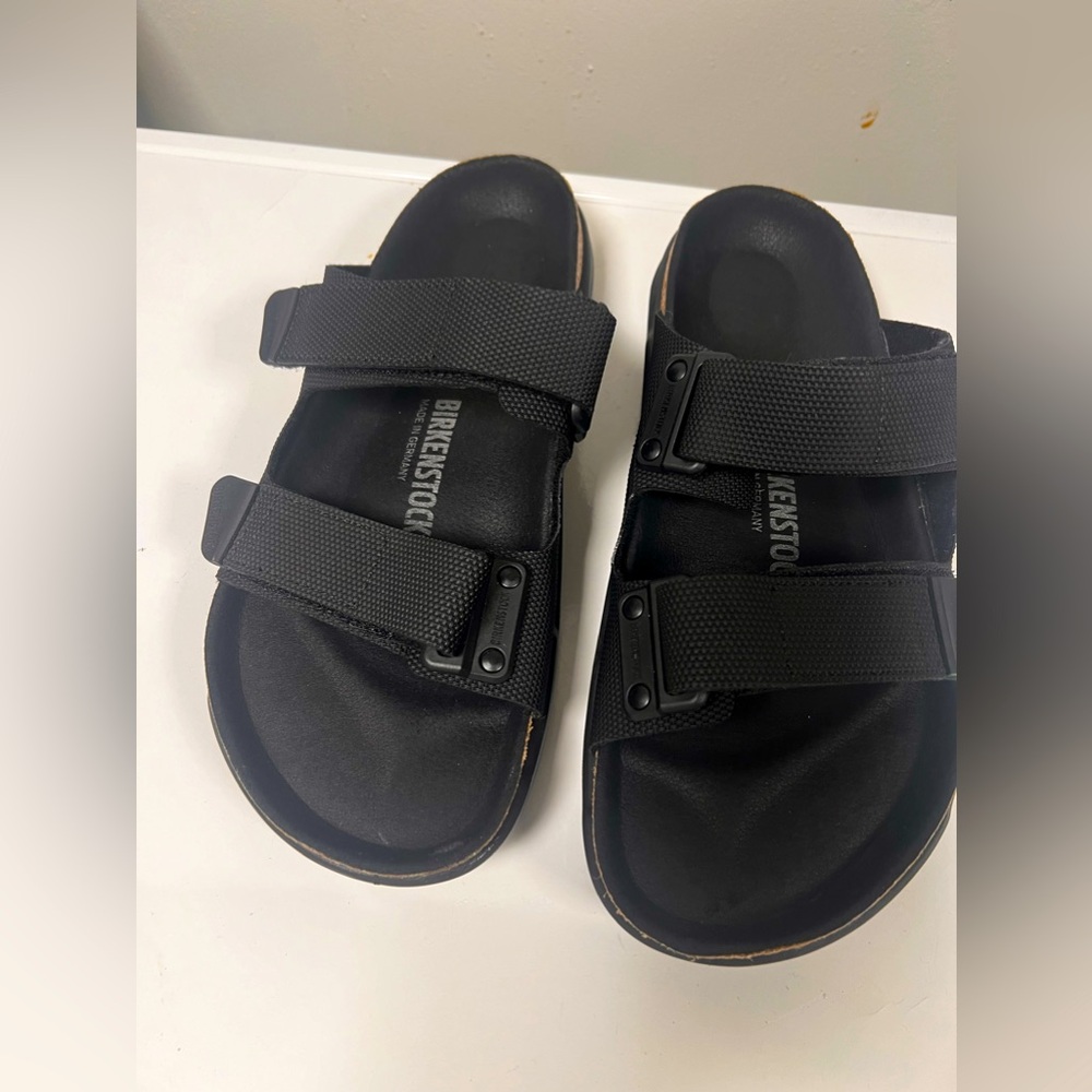 Birkenstock slippers men’s 10